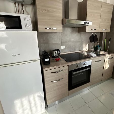 Tower 22 - Centre And Near Train Station Apartment Modena Ngoại thất bức ảnh